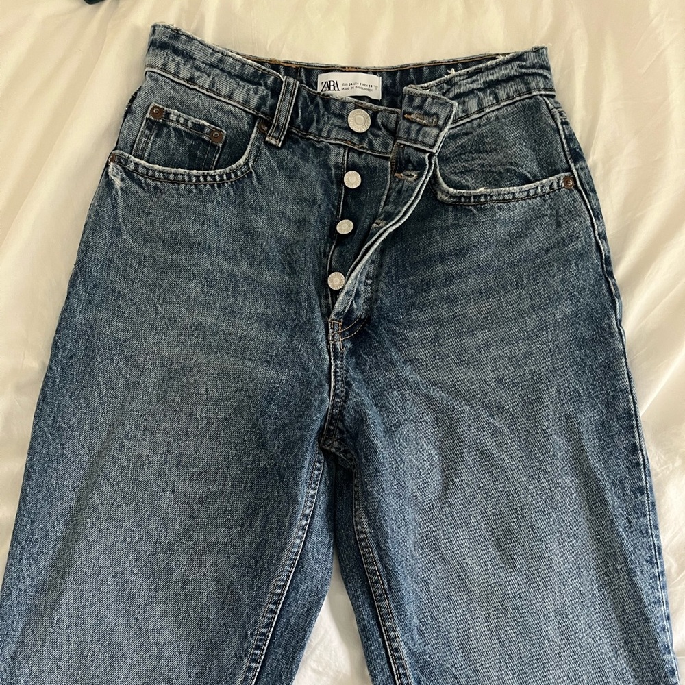 Zara size 25 straight jeans